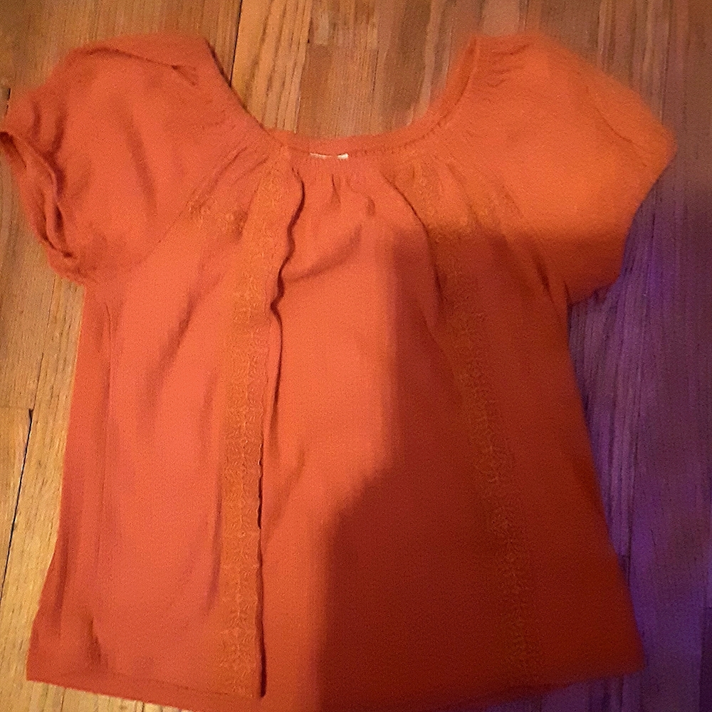 Off the shoulder girls top